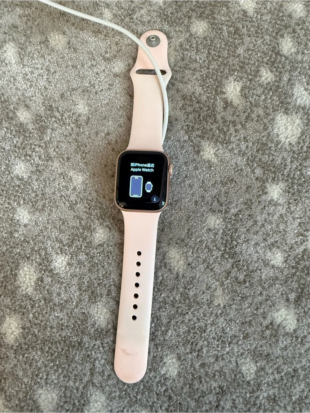 Apple Watch in Pink Gold with Light Pink Band